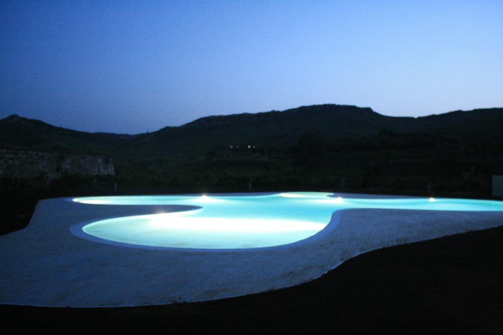 Tenuta Lanza Il Mulino Acquaviva Platani Exterior photo