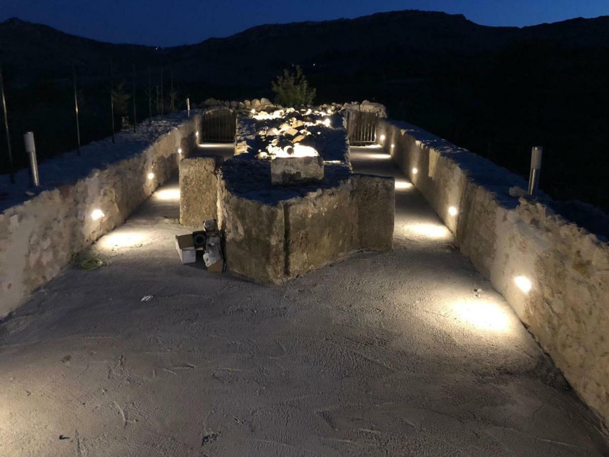 Tenuta Lanza Il Mulino Acquaviva Platani Exterior photo